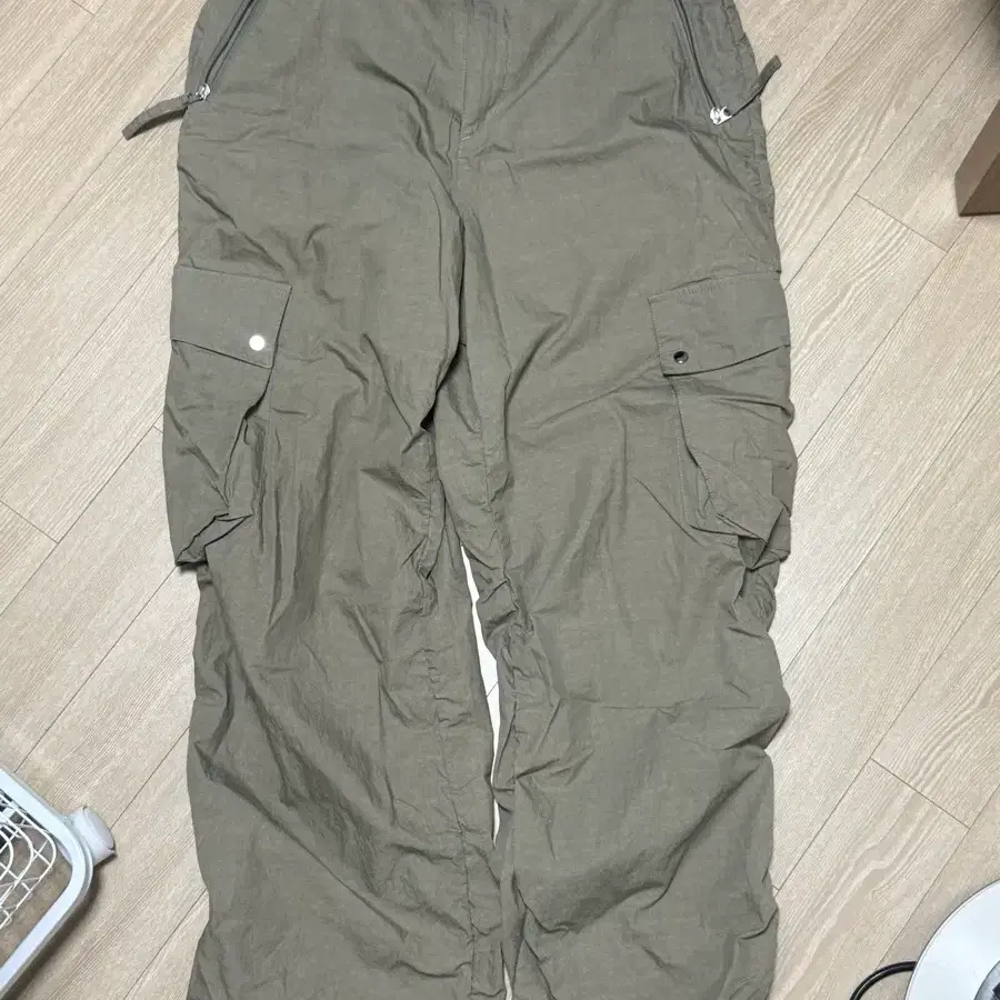 인사일런스 카고 팬츠 (카키) M