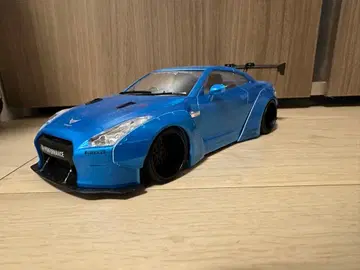 아오시마 1/24 리버티 워크 R35 GT-R 프라모델 완성품