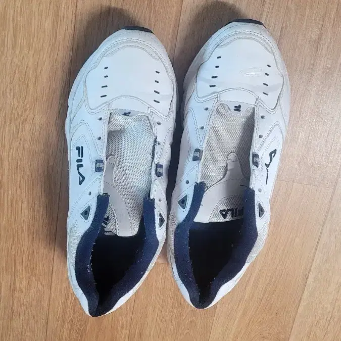 필라 FILA 레인저 260 판매합니다