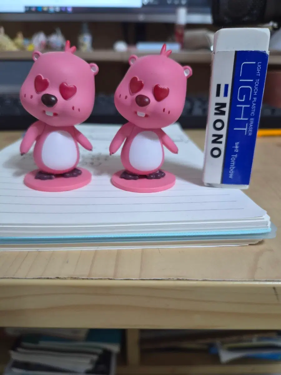 잔망루피 하트눈 피규어