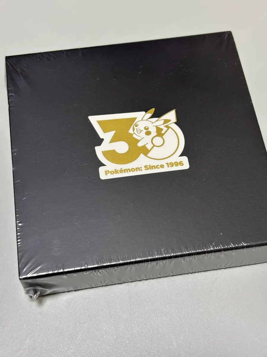 포켓몬 30주년 기념 7월 뱃지 새상품 미개봉 오늘 발송
