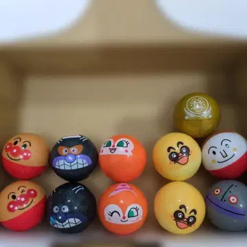 호빵맨 쿠루코로 타워 뽑기 게임 가챠코로링 캡슐만