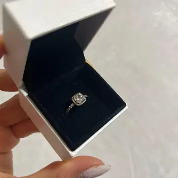 PANDORA 스퀘어 스톤 반지