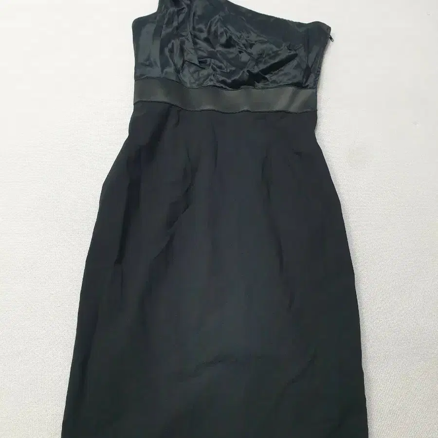 DKNY 블랙 원숄더 원피스 44 여성80