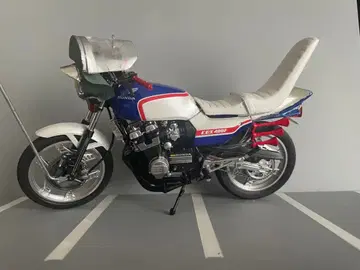 19일까지 판매 아오시마 1/12 완성품 CBX400F 커스텀