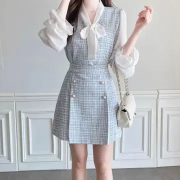 트위드 체크 무늬 셋업 화이트 스카이블루