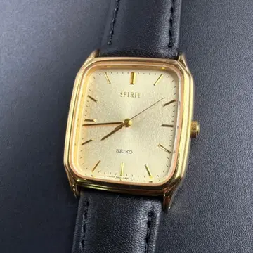 SEIKO 5E31-5B50 탱크 골드 세이코 스피릿 쿼츠