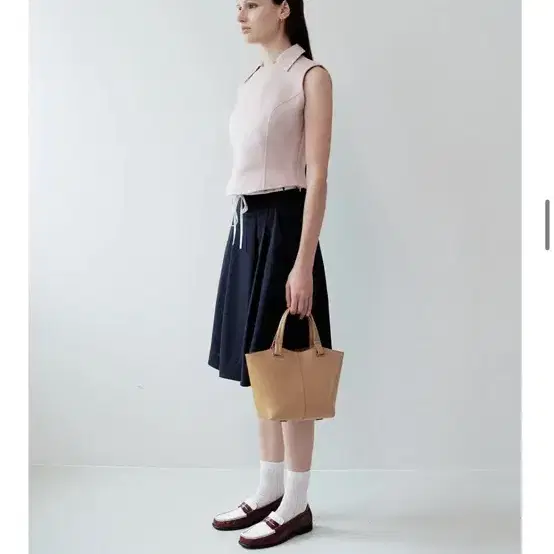 아포아 하르 스몰 쇼퍼백 베이지
