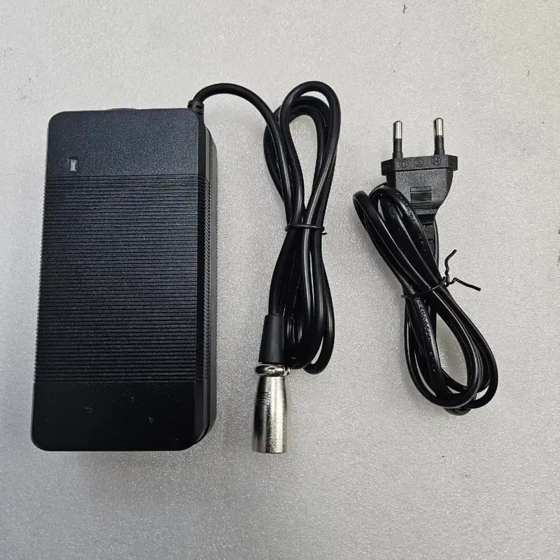 Li-ion Charger JN-150WF 54.6V 3.0A