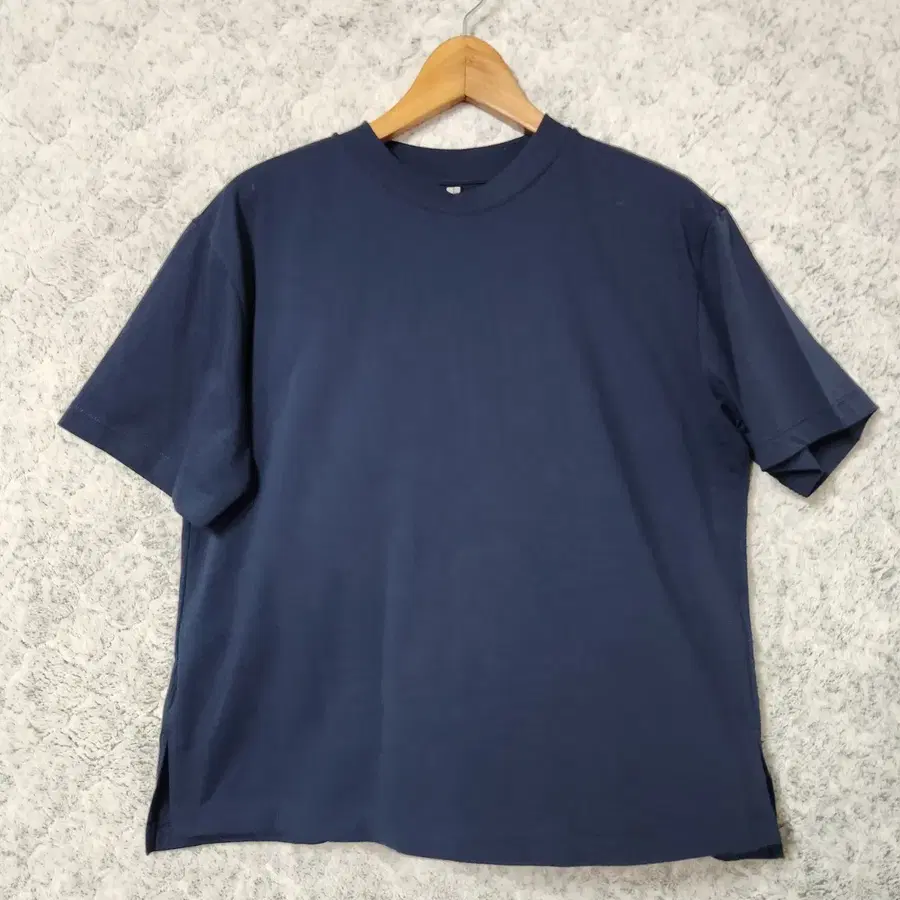 281C [XL] 유니클로 여성 반팔 티셔츠