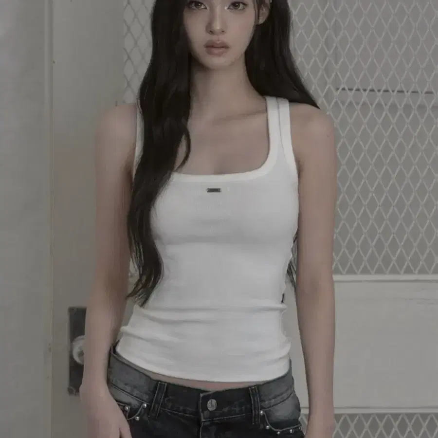 카키포인트 Muted Tank Top 나시
