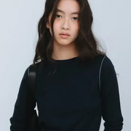 얼바닉30 kiri knit 네이비