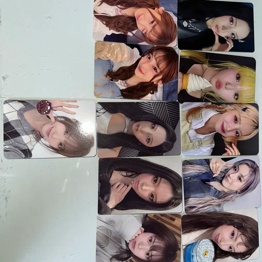 엔믹스 지우 포카 11종 일괄 판매합니다