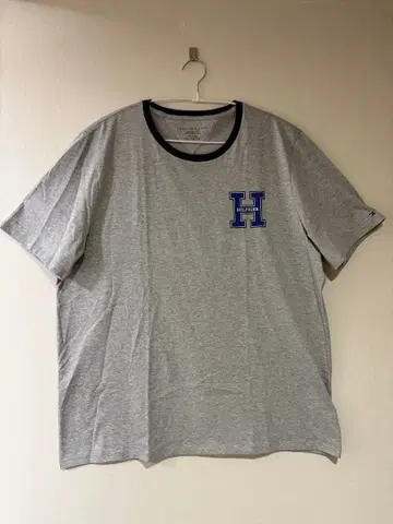 [ 새상품 ] TOMMY HILFIGER T셔츠 그레이 XXL 원포인트 로고