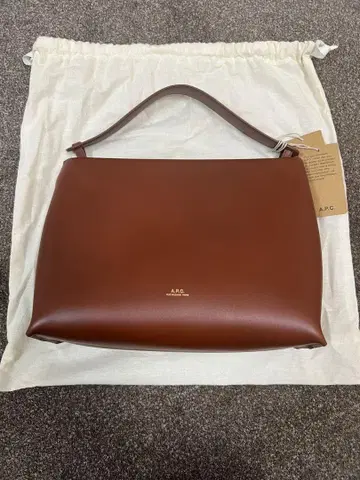 A.P.C. 아페쎄 핸드백 가죽 브라운 새상품 택 포함 수납 가방