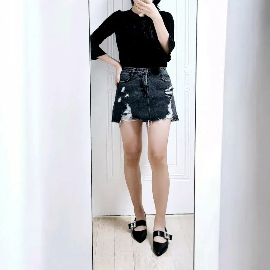 데님 흑청 데미지 치마반바지