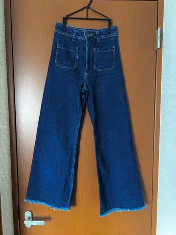 새상품급 ZARA 마린 스트레이트 데님 34 다크 블루