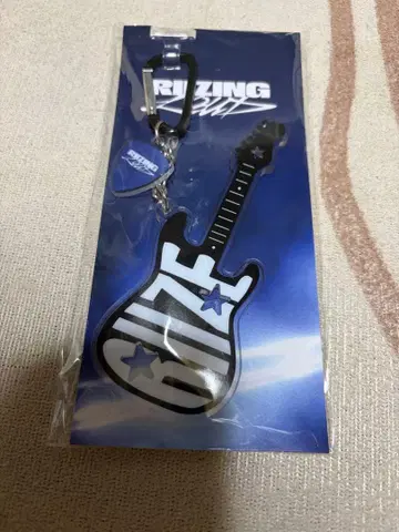 RIIZE 카라비너 키링 기타형