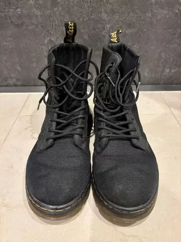 닥터마틴 코임즈 Dr. Martens COMBS 8홀