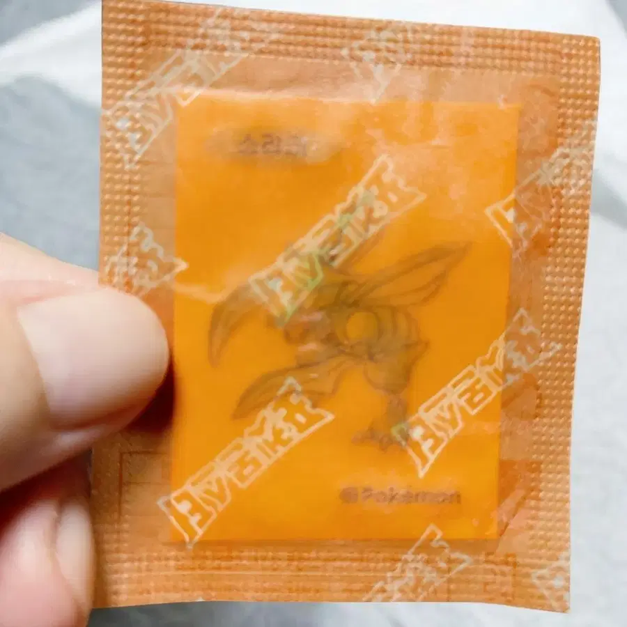 미개봉 포켓몬 스라크 띠부씰