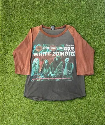 90's white zombie raglan T-shirt