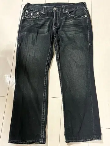 KEIJU 착용! TrueReligion 블랙 데님