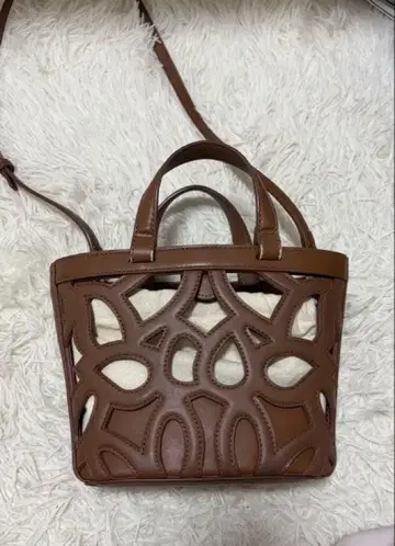 ZARA 컷워크 미니 토트백 숄더백 2Way
