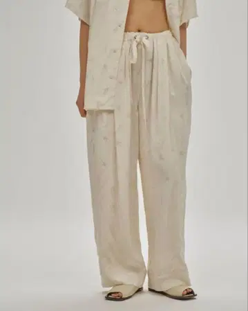 [ TODAYFUL ] Swallow Satin Pants 38 새틴 팬츠