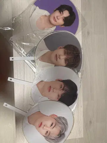 SEVENTEEN 부채 4종 세트