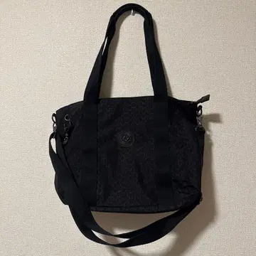 Kipling 2way 숄더백 블랙 메탈 참 포함