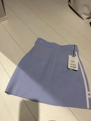 와이드 앵글 골프 스커트