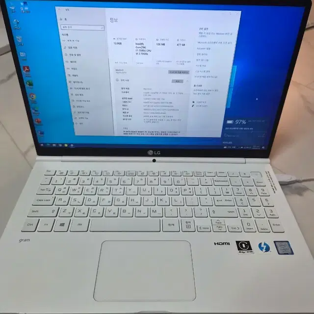 대용량 LG그램 노트북( 15.6인치 i7 12램 512SSD)