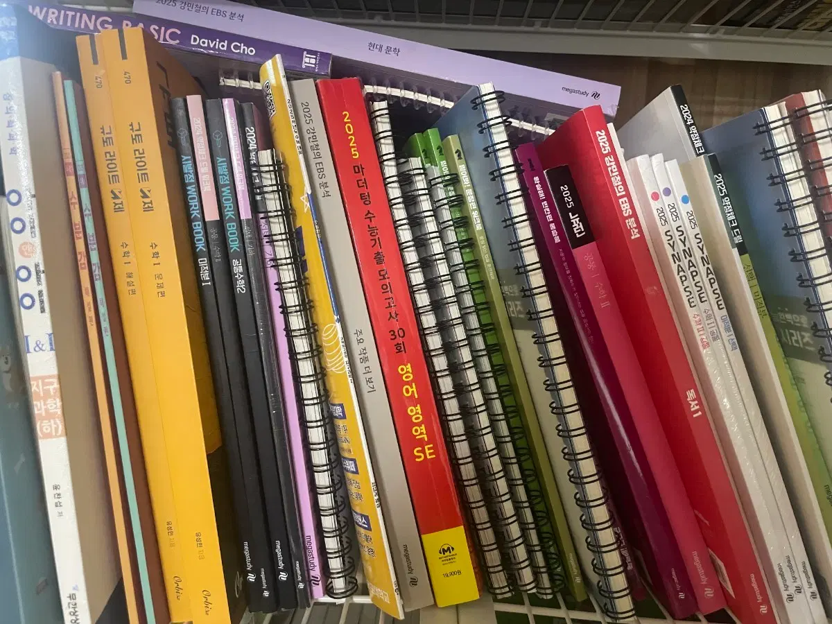n제, 실모, 작년 수특,현우진 커리,강민철 커리판매합니다