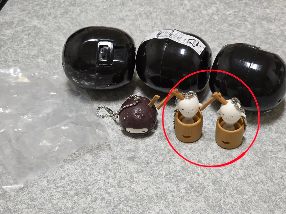 찹쌀떡귀신3탄 키링 가챠 (떡가면의 시조)