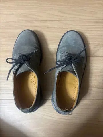 닥터 마틴 그레이