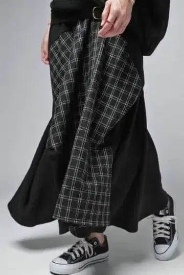 안티카 한정판 체크 롱 스커트 단종