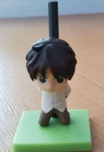 진격의 거인 피규어