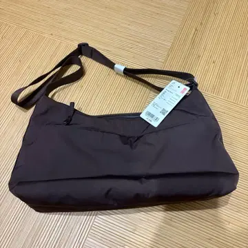 UNIQLO 2way 원 핸들백 다크 브라운