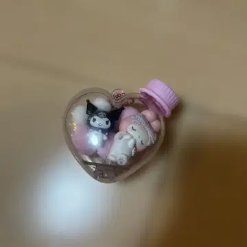 산리오 쿠로미 마이멜로디 하트 보틀 키링