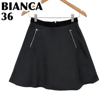 [새상품급] BIANCA 에포카 사다리꼴 스커트 무릎 기장 36 블랙 무지
