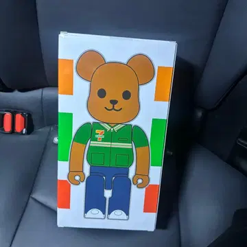 BE@RBRICK 7-ELEVEN 베어브릭 세븐일레븐