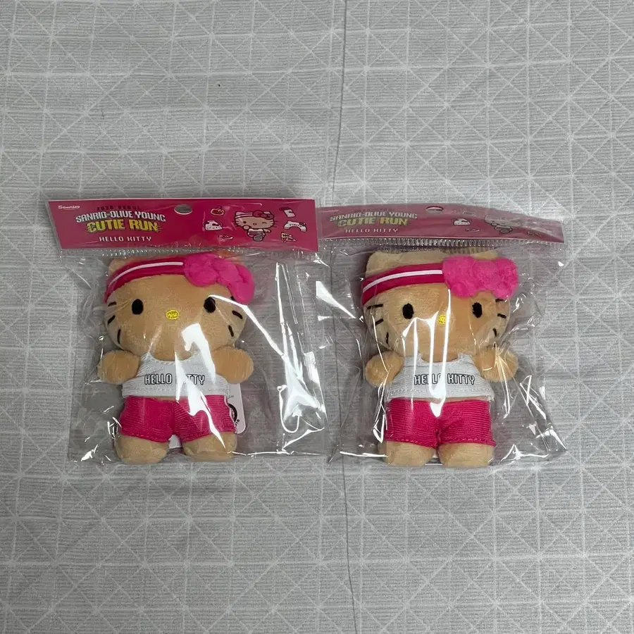 헬로키티 올리브영 큐티런 키링
