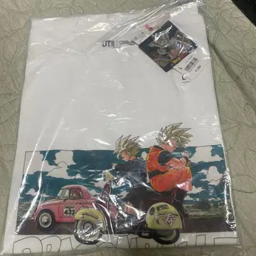 UNIQLO UT 드래곤볼 T셔츠 L사이즈