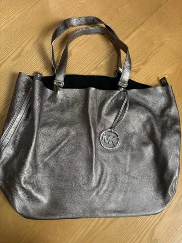 가격 인하 중! MICHEAL KORS 마이클코어스 토트백