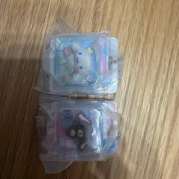 산리오 캐릭터즈 미니어처 참 2개 세트