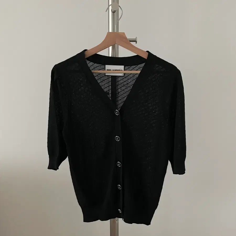 칼 라거펠트(KARL LAGERFELD) 7부 가디건