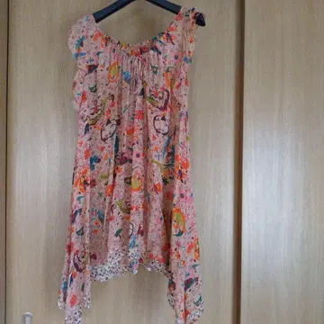 TSUMORI CHISATO 츠모리치사토 슬리브리스 튜닉 실크 100%