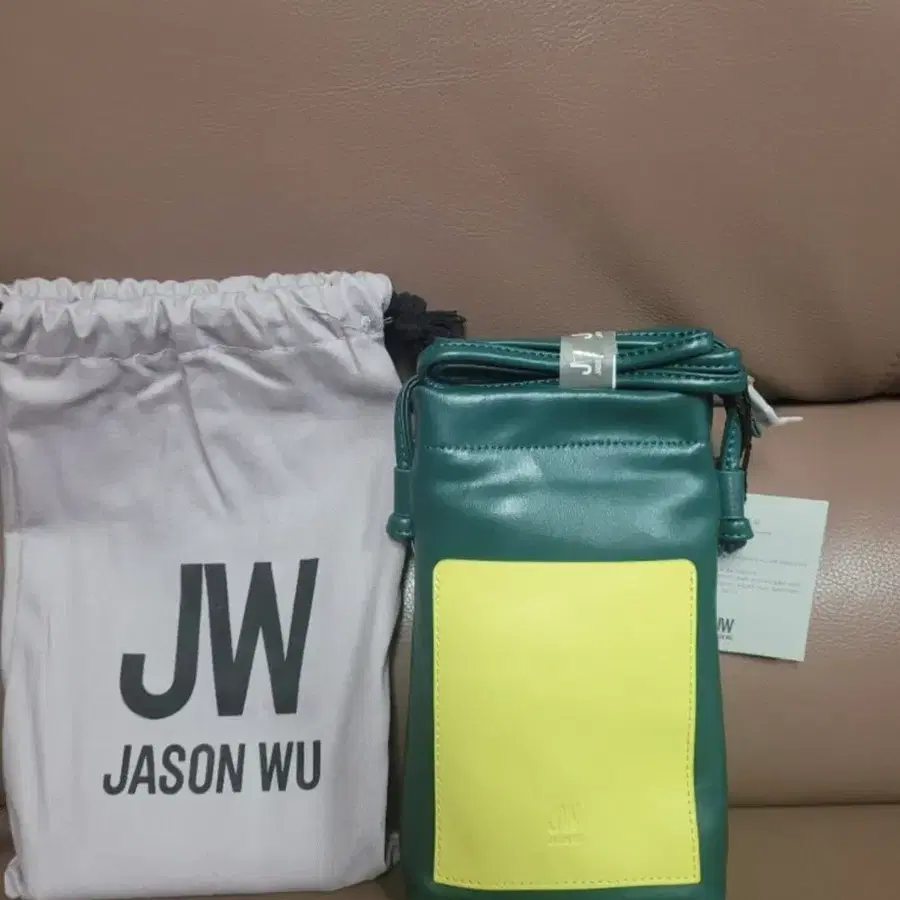 JW*소가죽*크로스백(폰가방)새상품
