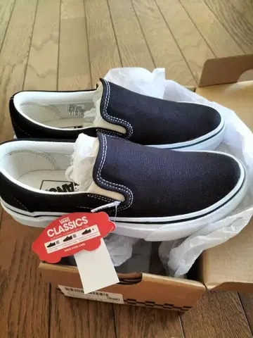 새상품 VANS 슬립온 22cm