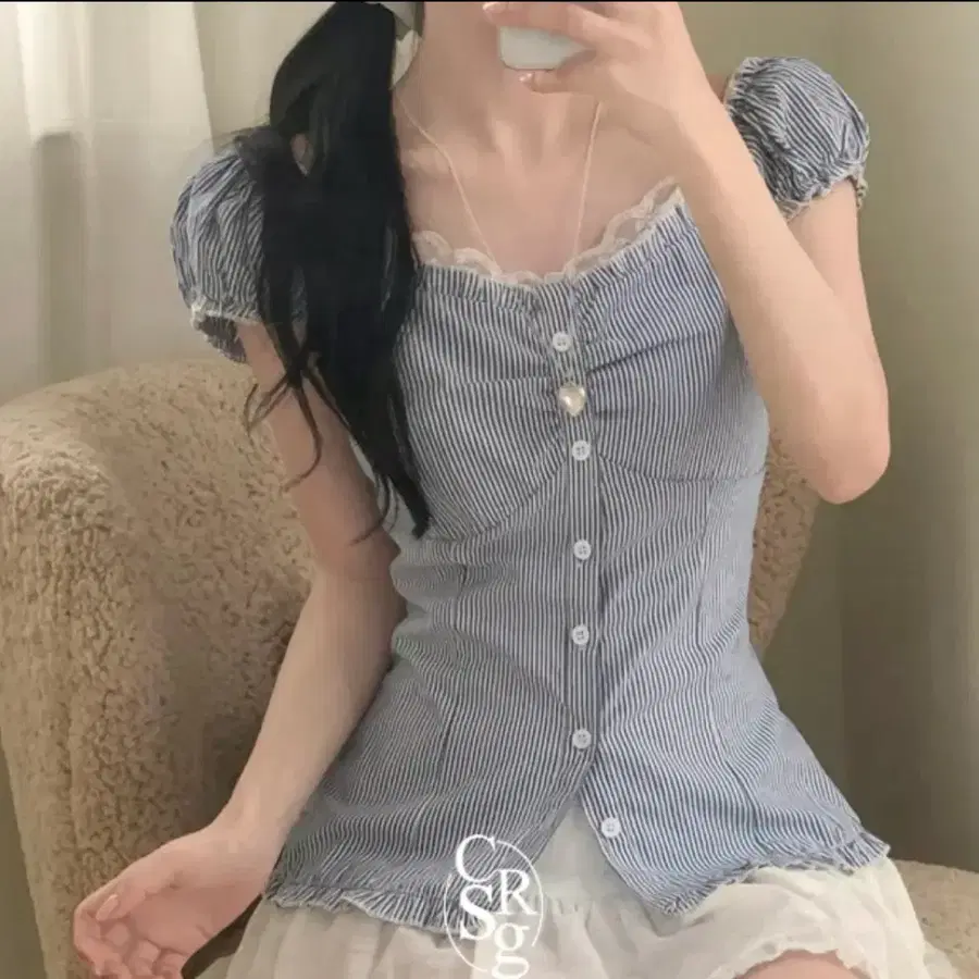 블루 스트라이프 블라우스 에이블리